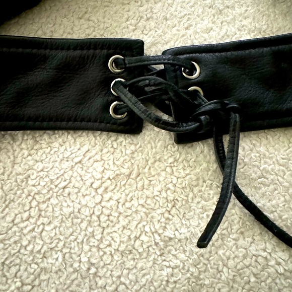 Wilson’s Leather XL motorcycle leather chaps zipped, snaps, lace up, buckle - Picture 5 of 10